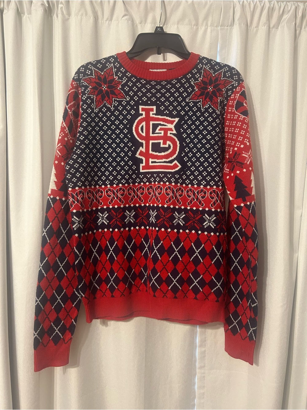 St. Louis cardinals Red & Navy Men's Holiday Sweater medium